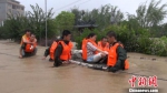 福建霞浦溪水暴涨村庄被淹消防官兵转移100余人 - 福建新闻