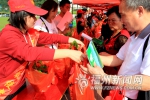 “清新茉莉·香飘万家”活动启动 万盆茉莉送市民 - 福州新闻网