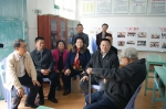 东山县委书记陈云水看望慰问95岁高龄的普法工作者林建德 - 司法厅