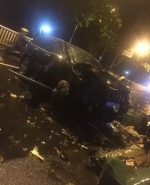福州雨夜发生惨烈车祸 吉普车撞电动车两人身亡 - 新浪