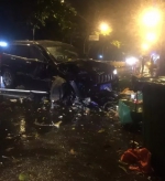 福州雨夜发生惨烈车祸 吉普车撞电动车两人身亡 - 新浪