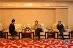省侨办主任冯志农会见马拉多纳唯一权益代表唐清慧 - 外事侨务办