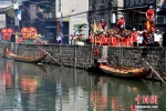 端午节到来　福建长乐市举行新龙舟入水游街活动 - 福州新闻网