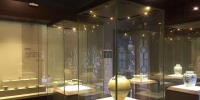 海上丝绸之路展示馆内的古代瓷器。 - 新浪