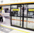 厦门地铁1号线即将迎来体验乘坐的市民。记者 陈理杰 摄 - 新浪