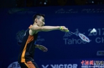 2017中国羽毛球公开赛，李宗伟与中华台北选手许仁豪展开较量。李洋摄 - 福建新闻