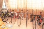 张志阳收藏20多辆世界限量版自行车 - 新浪