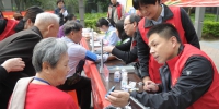 党员志愿者“红”遍榕城 - 福州新闻网