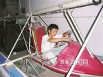 漳州一男子仅初中学历 造出两架飞机大小发明40余件 - 新浪