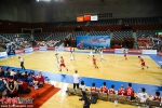 8日，“新征程杯”中国人保财险第四届职工男子篮球赛总决赛在福州马尾体育馆举行。李南轩 摄 - 福建新闻