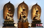 10月28日，第五届世界佛教论坛图片艺术展在福建省莆田市美术馆举行。中新社记者 王东明 摄 - 福建新闻