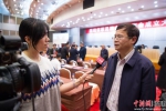 福建省工商联党组成员、副主席陈建强正在接受中新网记者专访。李南轩 摄 - 福建新闻