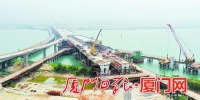 重点控制性工程南港特大桥完成箱梁浇筑。（本组图/厦门日报记者 王协云 摄） - 新浪