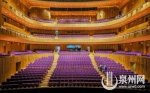 大剧院歌剧厅的观众席有三层。 - 新浪
