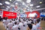 日前，省投资集团举办“喜迎新中国成立70周年暨集团组建10周年”品牌发布会。李南轩 摄 - 福建新闻