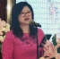 　　9月26日，黄一泓小说集《马尼拉湾的落日》在福建泉州首发。图为旅居菲律宾25年的华文女作家黄一泓。　孙虹 摄 - 福建新闻