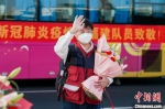 19日，中国赴菲律宾抗疫医疗专家组平安返闽。　贺晟 摄 - 福建新闻
