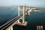 世界最长、中国首座！航拍福建平潭海峡公铁两用大桥 - 新浪
