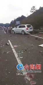 厦蓉高速长泰段两起事故 致2人受伤 - 新浪