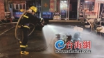 漳州：饭店发生火灾 消防员徒手“抢救”7个液化罐 - 新浪
