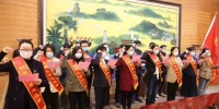 党员突击队代表们宣誓。通讯员 苏德福摄 - 福建新闻